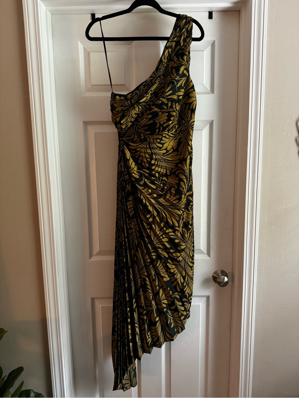 Vici One-Shoulder Olive and Mustard Floral Maxi Dress - Picture 2 of 4